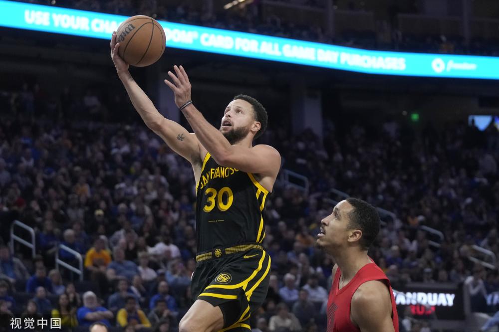 在现代足球 在现代足球