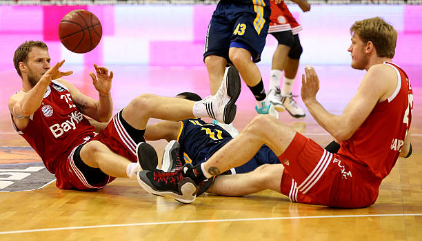 格拉的球队 格拉的球队