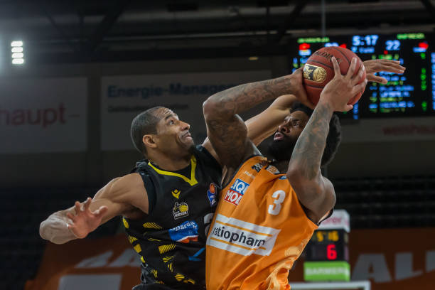 与良好发展 与良好发展